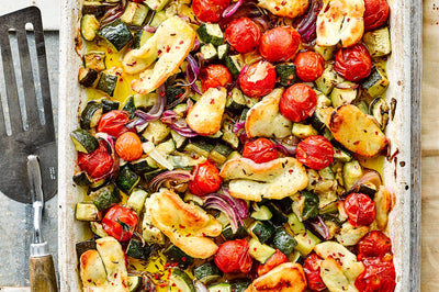 Χαλούμι και μεσογειακά λαχανικά στο φούρνο
