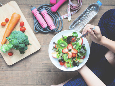 5 απλοί τρόποι για να διατηρήσετε μια υγιεινή διατροφή