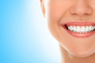 Ποιες διατροφικές σας συνήθειες καταστρέφουν τα δόντια σας;